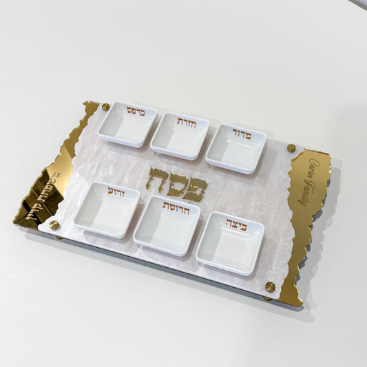 Personalized Matzah-Edge Seder Plate (White/Gold)