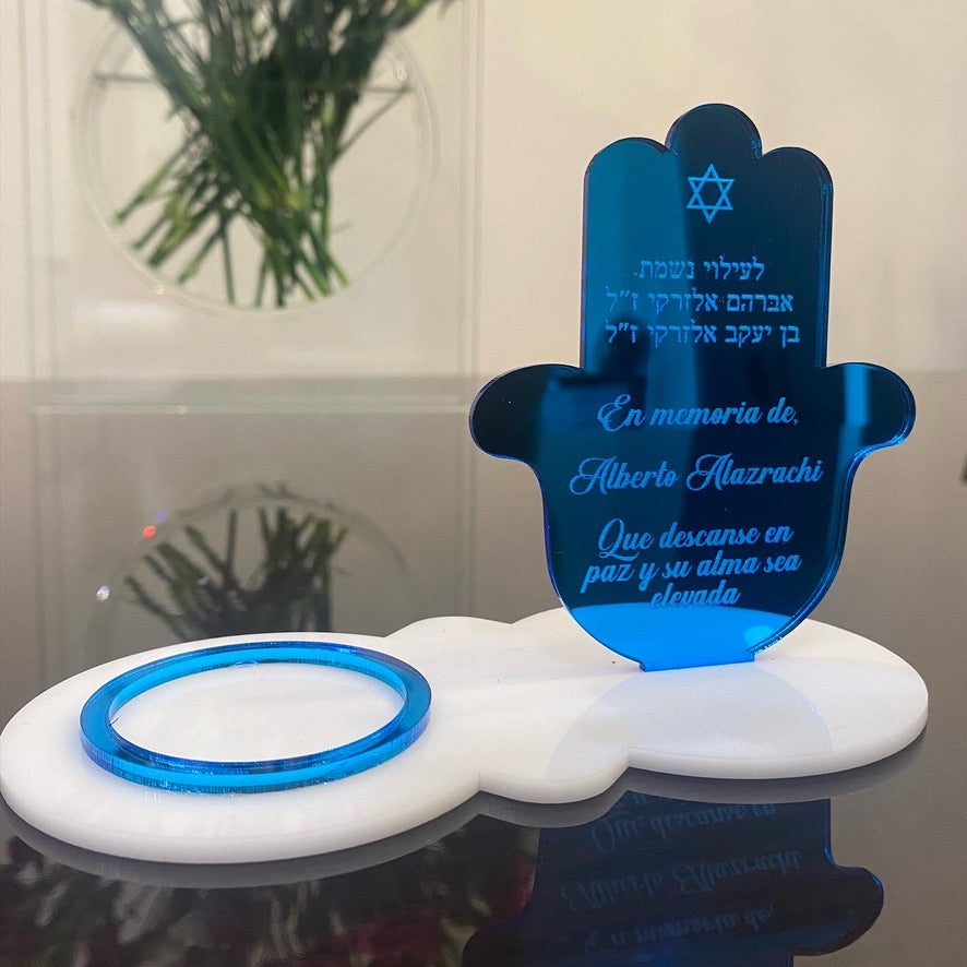 Personalized Ner Neshama Holder (Hamsa)