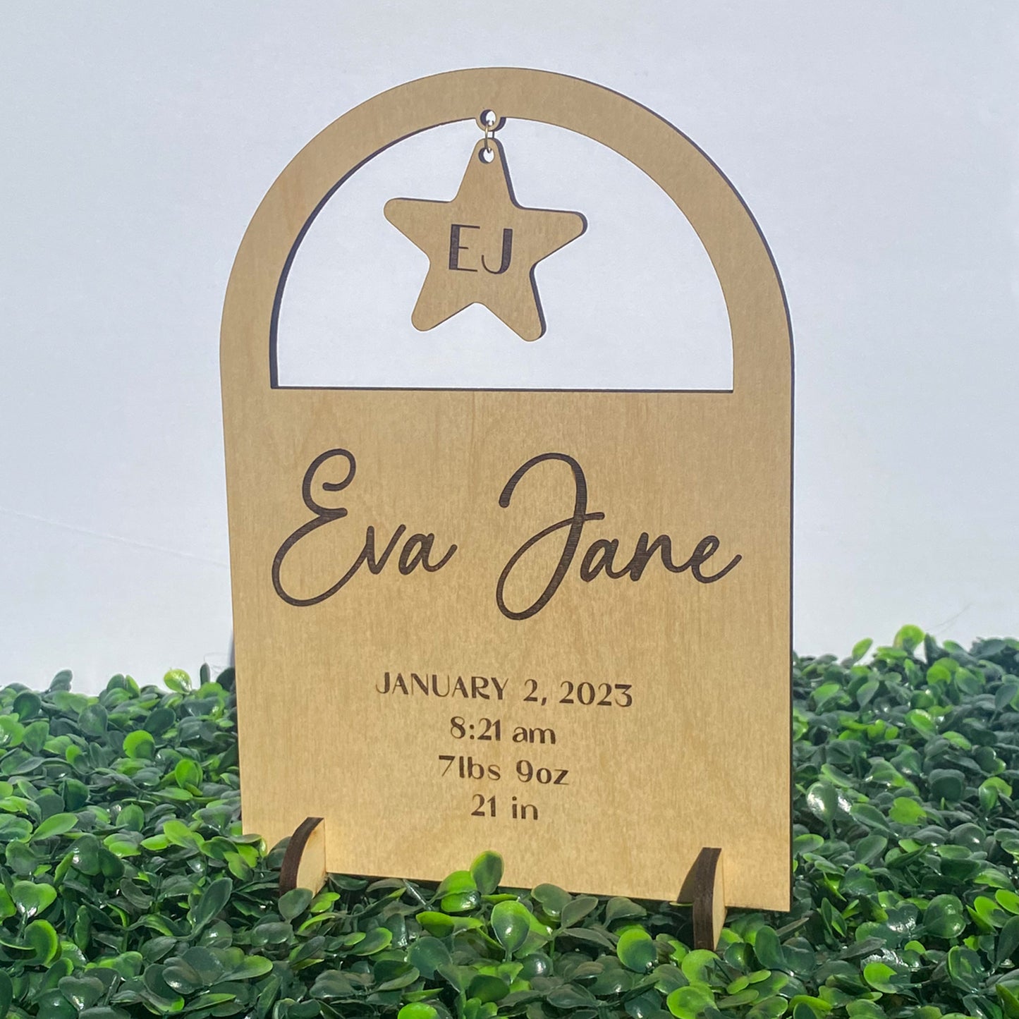 Personalized Wooden Baby Sign with Birth Stats (Standing)