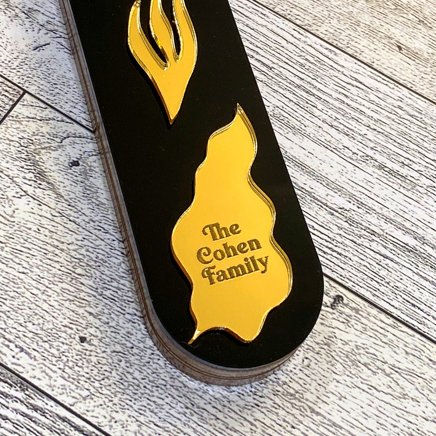Rounded Leaf Personalized Mezuzah
