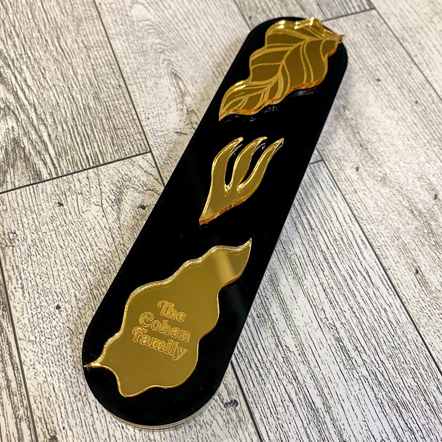 Rounded Leaf Personalized Mezuzah