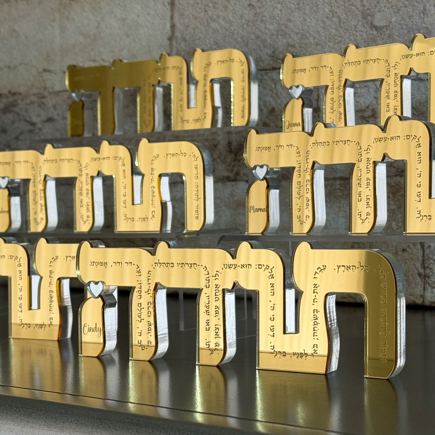 Acrylic "תודה" (Todah) Sculpture