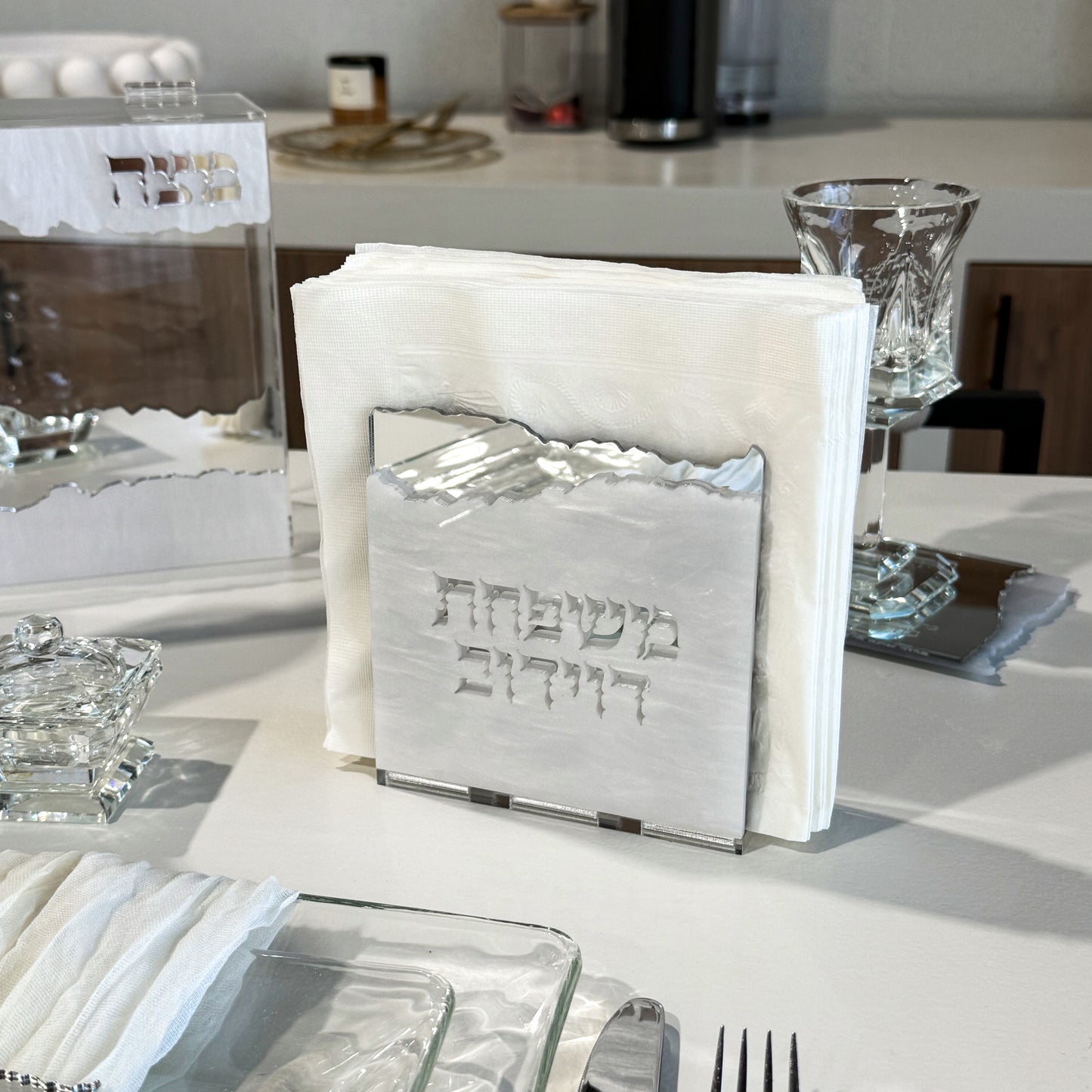 Personalized Matzah-Edge Napkin Holder (White/Silver)
