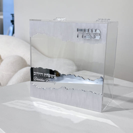 Personalized Matzah-Edge Matzah Box (White/Silver)