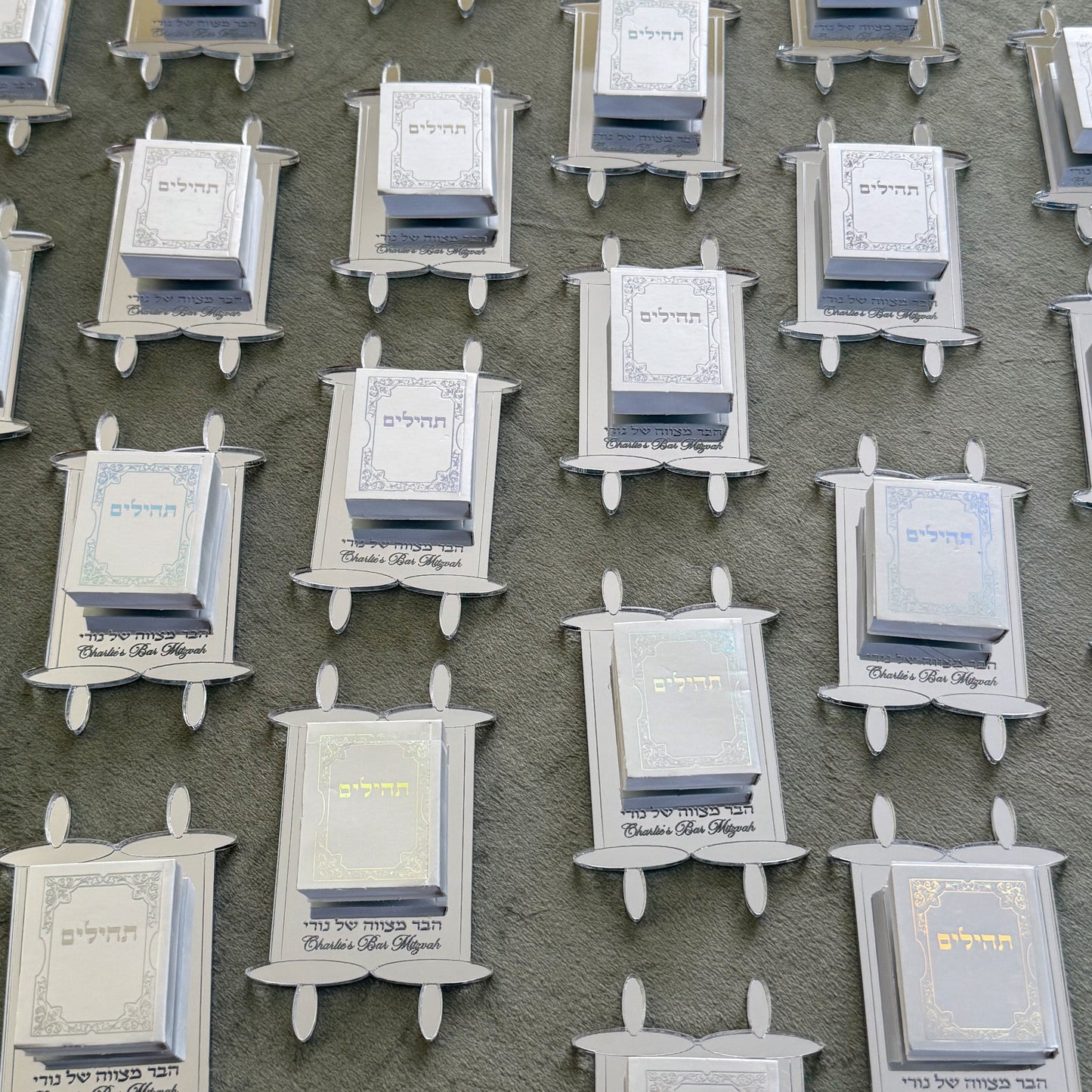 Torah Mini Tehilim Holder